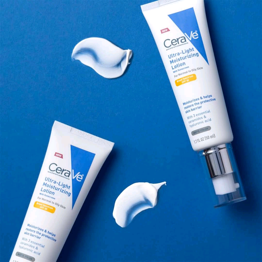 Cerave Ultra-Light Moisturizing Lotion Broad Spectrum Spf 30 for Normal to Oily Skin 50ml