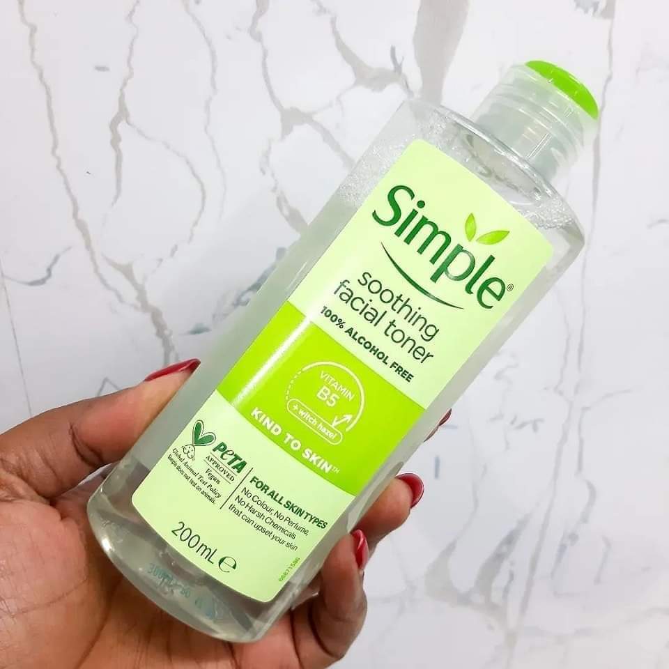 Simple Kind to Skin Soothing Facial Toner with Vitamin B5 & Witch Hazel  200ml